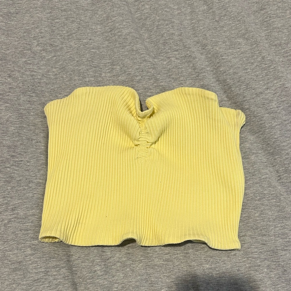 Aritzia Wilfred tube top in yellow size medium